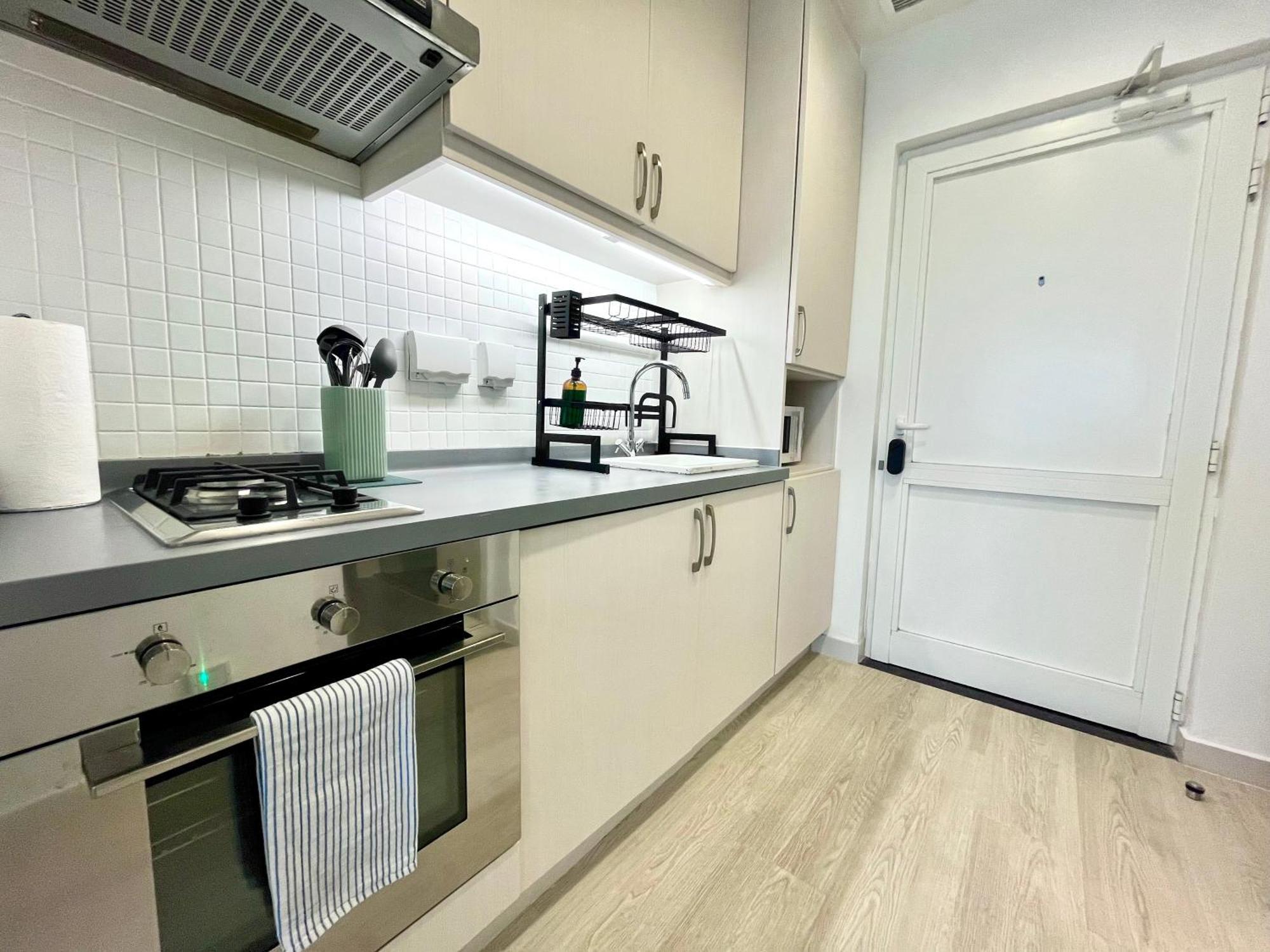 Palm Jumeirah Upgraded & Cozy Boutique Apartment Дубай Екстериор снимка