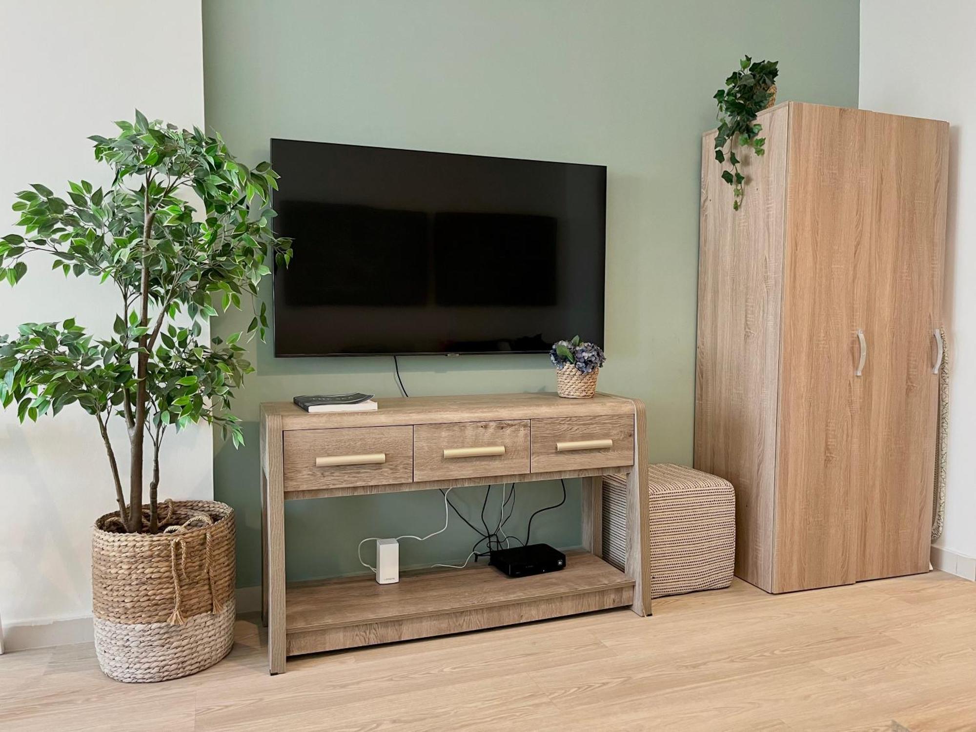 Palm Jumeirah Upgraded & Cozy Boutique Apartment Дубай Екстериор снимка