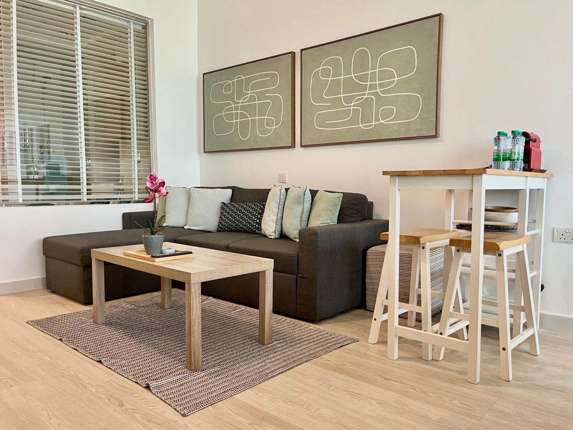 Palm Jumeirah Upgraded & Cozy Boutique Apartment Дубай Екстериор снимка